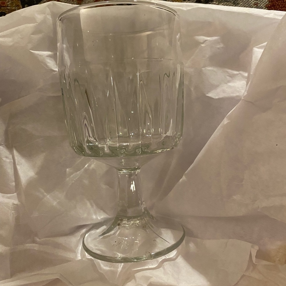 Glassware - Picture 2 of 2